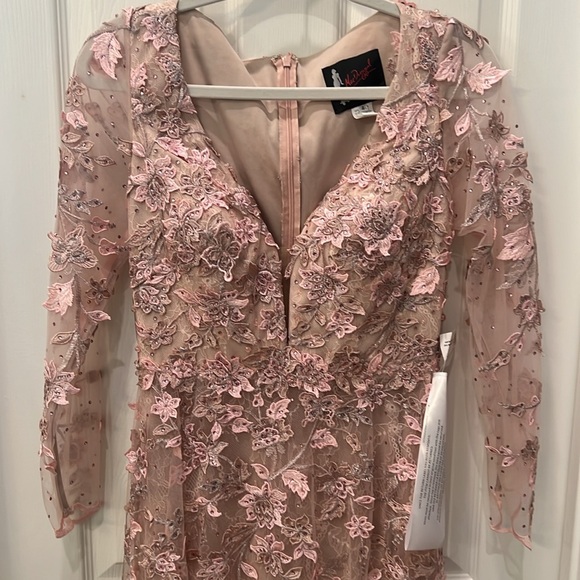 Mac Duggal 70224 Floral Applique Long Sleeve Illusion Gown, Rose Pink, Size 4 - Picture 9 of 14